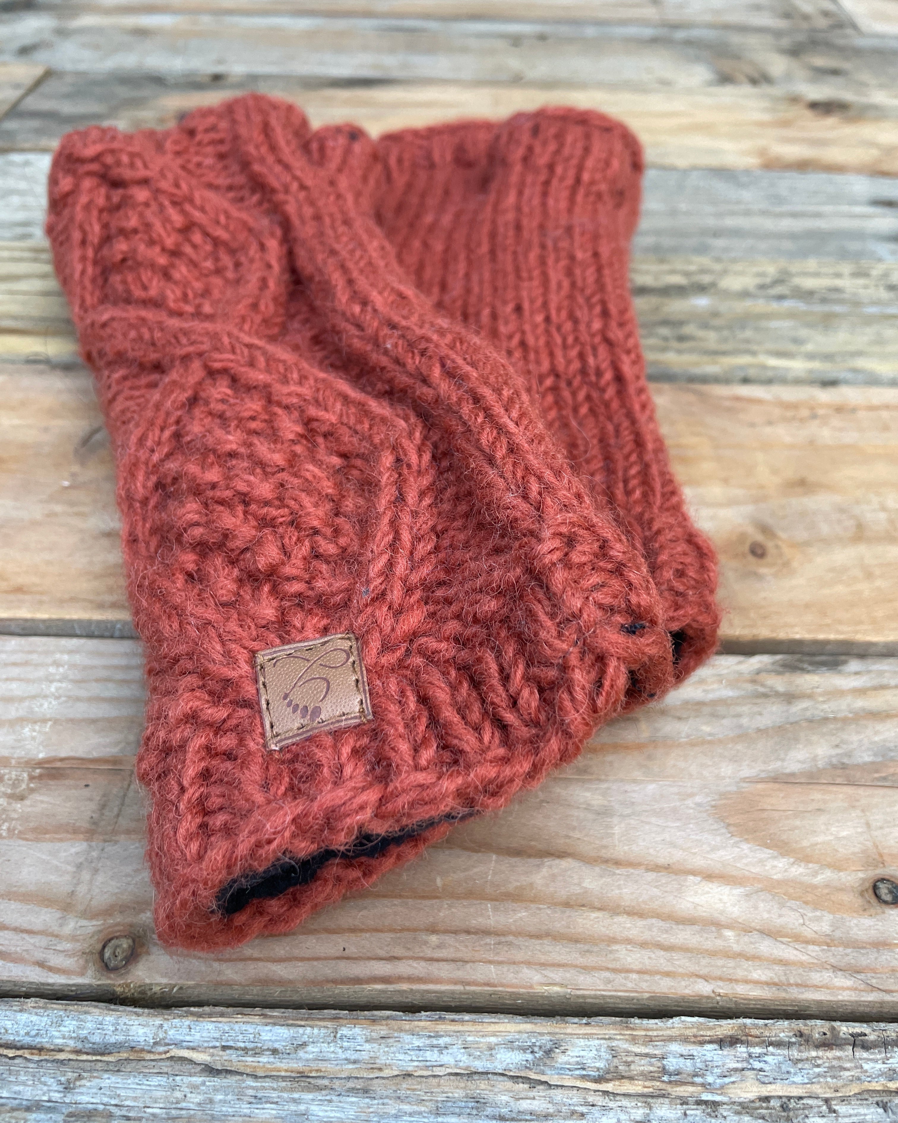 Wool Cable Wristwarmers - Lined