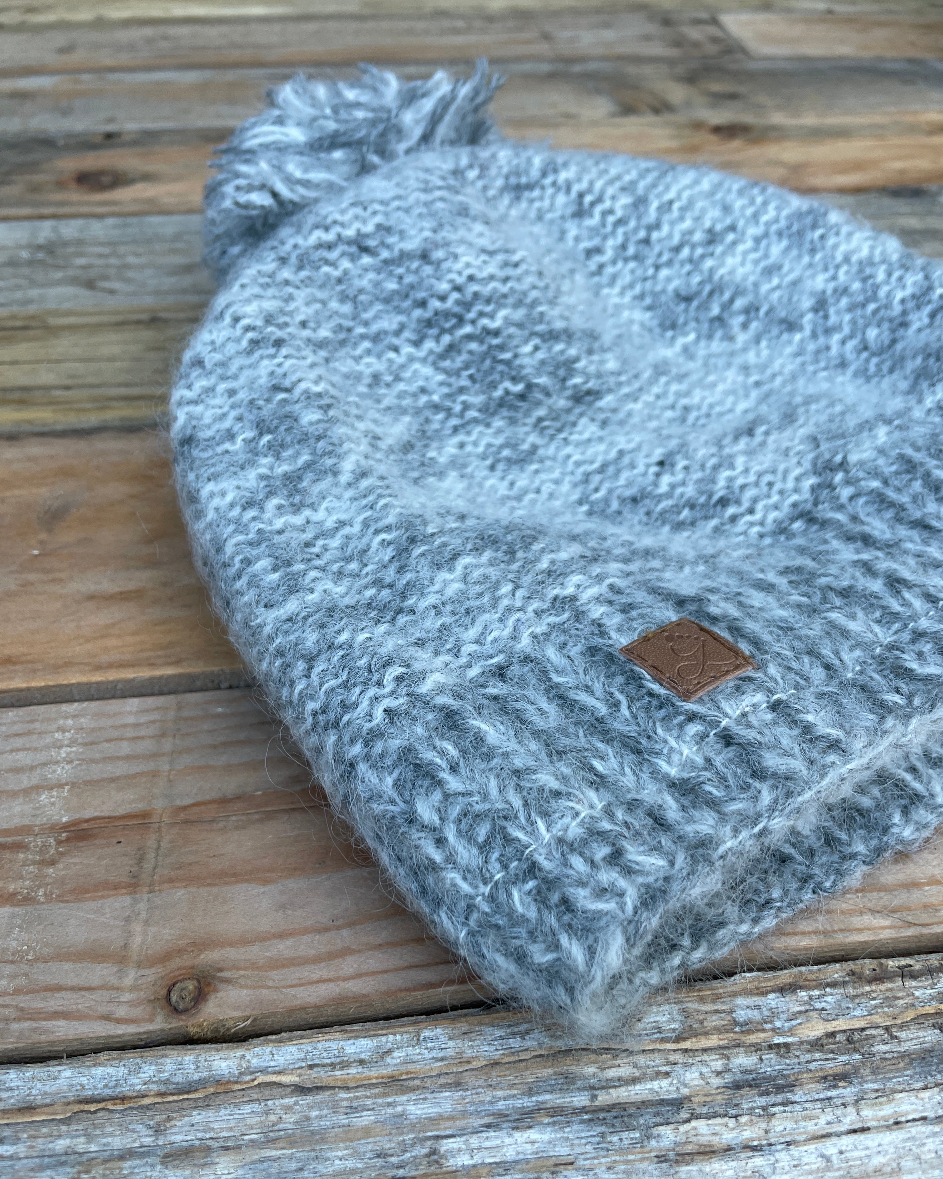Sky Gypsies Mohair marl Pompom Silver Mist