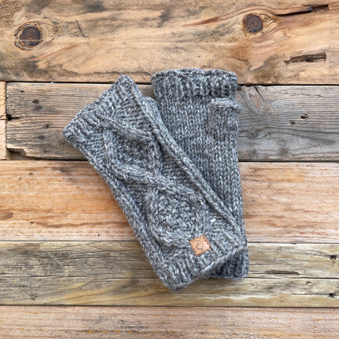 Cable Knit Wristwarmers - Natural