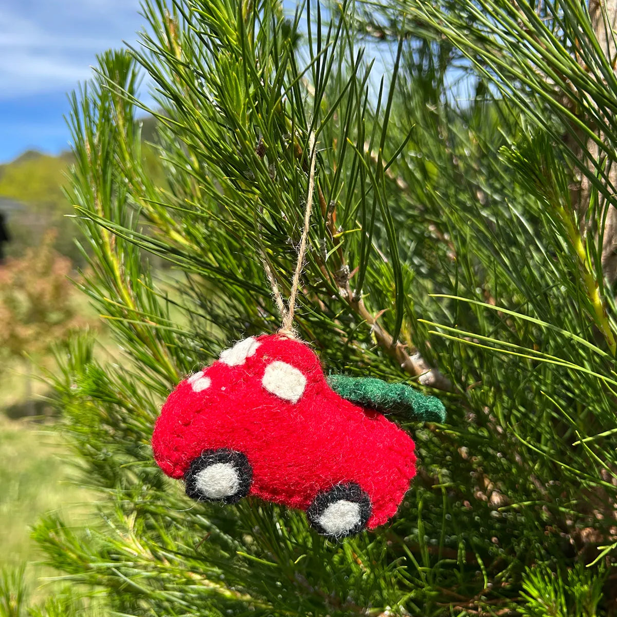 Red Ute & Christmas Tree Wreath - Felt Tree Decoration - Sky Gypsies